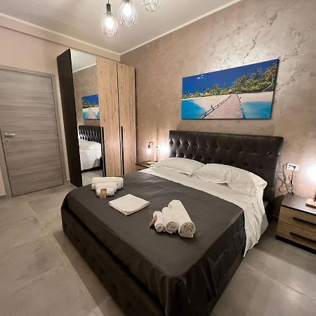 Holiday House 卡塔尼亚 外观 照片