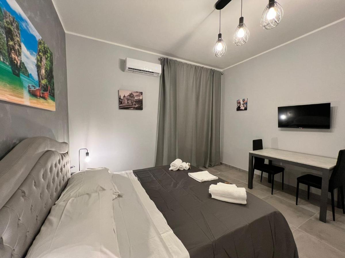 Holiday House 卡塔尼亚 外观 照片
